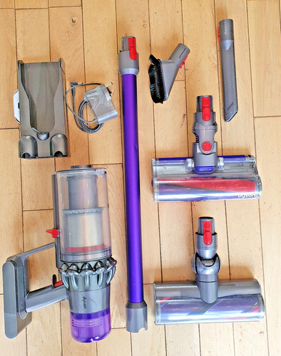 Dyson v11 vacuum cleaner - v11,