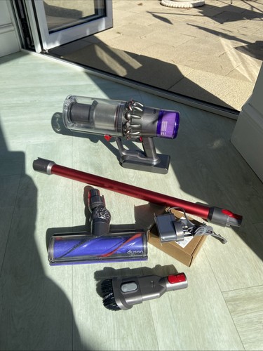 Dyson cordless stick vacuum - cordless,
