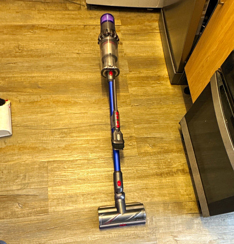 Dyson v11 stick vacuum - v11, cleaner