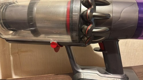 Dyson v11 absolute - absolute, cordless