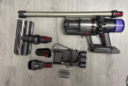 Dyson v11 vacuum cleaner - v11,